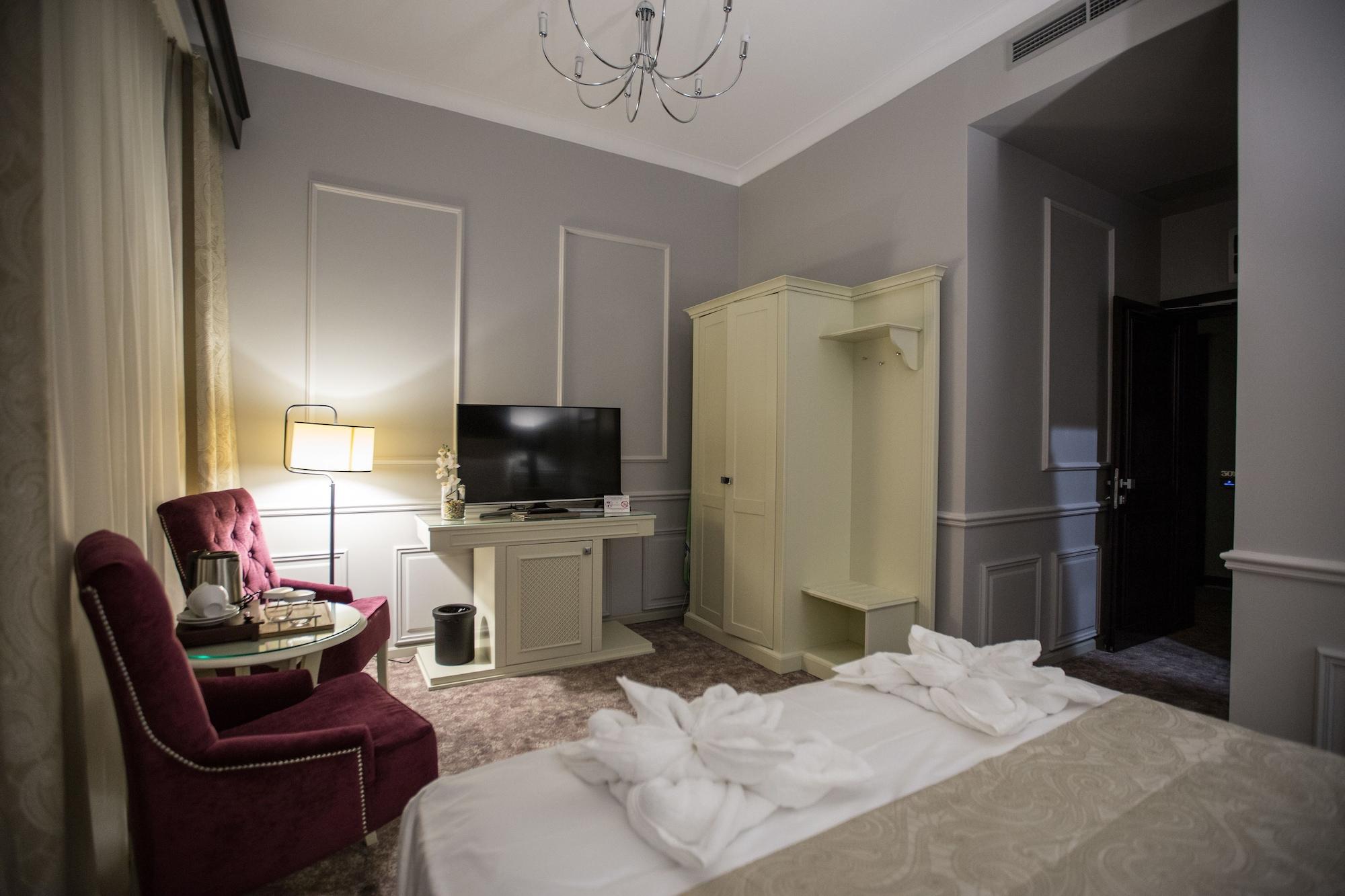 Peninsula Boutique Hotel Constanta Exterior photo