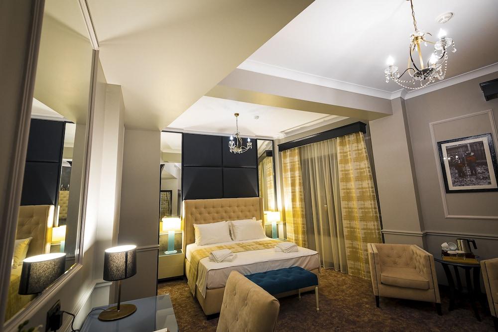 Peninsula Boutique Hotel Constanta Exterior photo