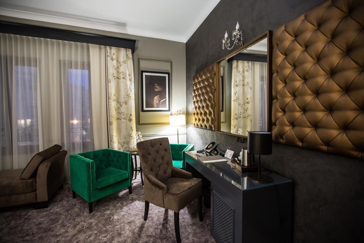 Peninsula Boutique Hotel Constanta Exterior photo